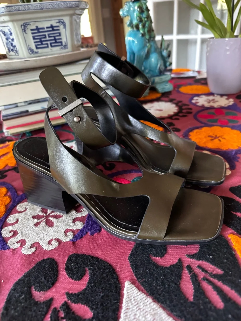 ZARA Strappy Block-Heel Sandals in Olive Green